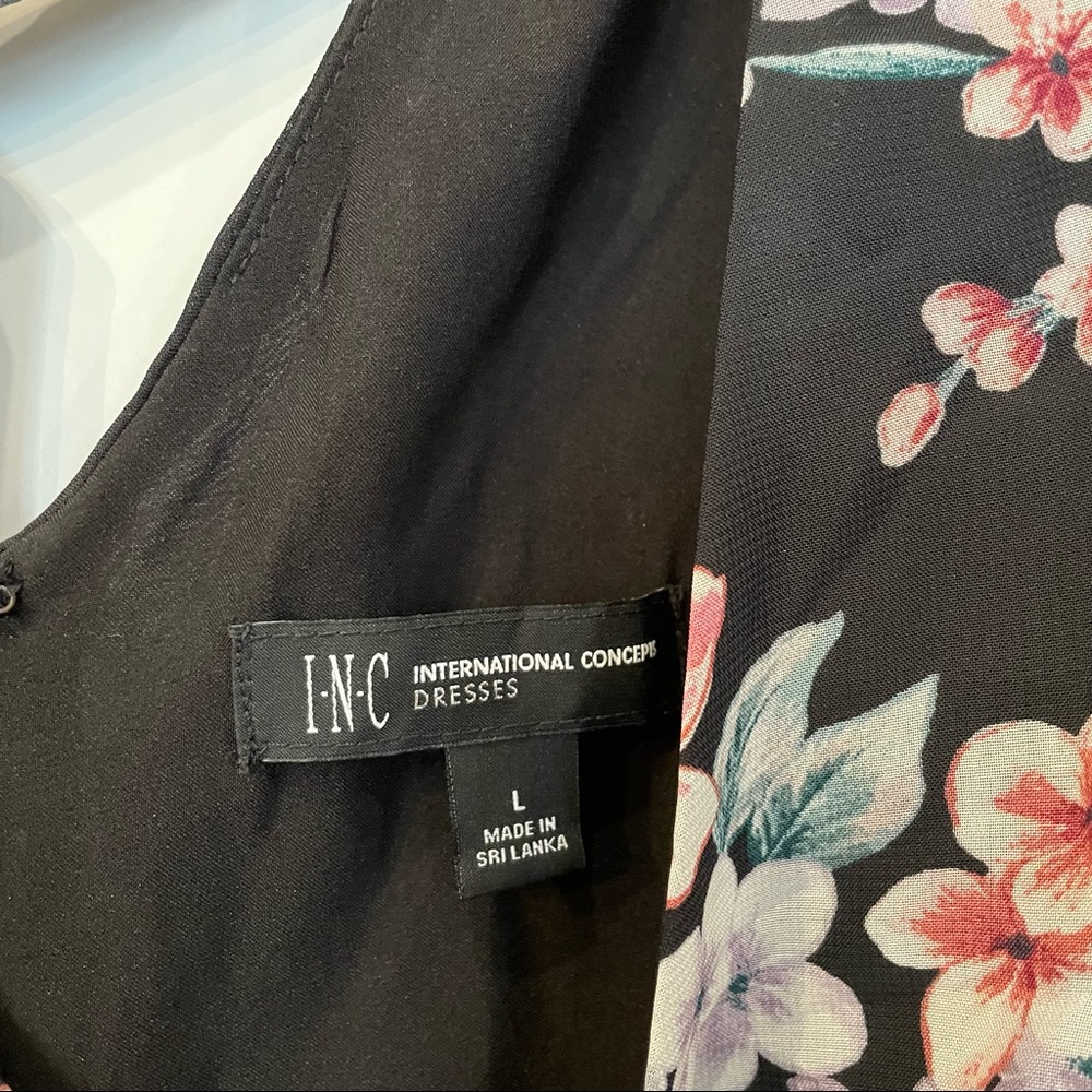 NWOT INC Floral Print Shift Dress w/ Back Tie Detail - Picture 6 of 6